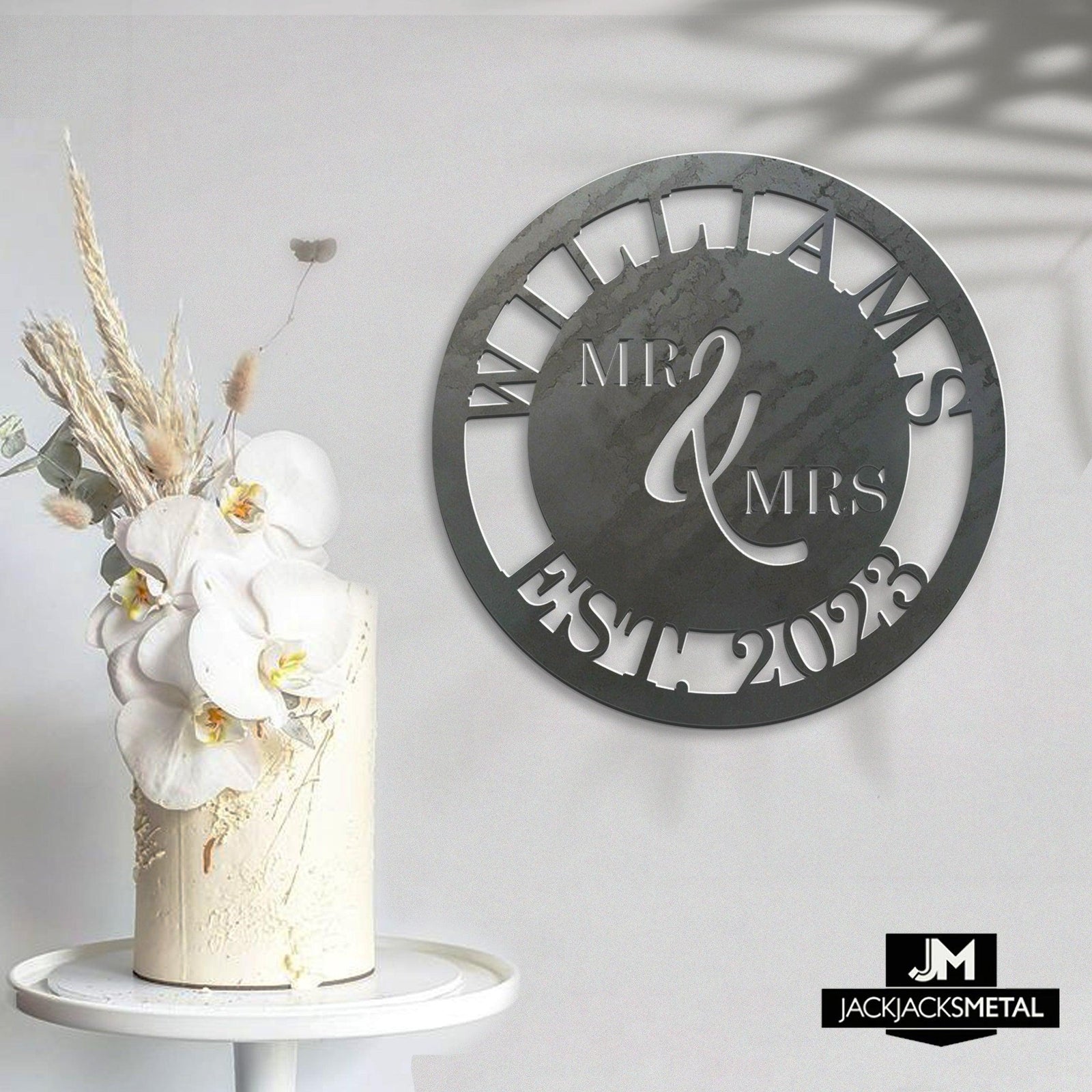 Round Personalized Mr. & Mrs. Sign - JackJacks Metal 